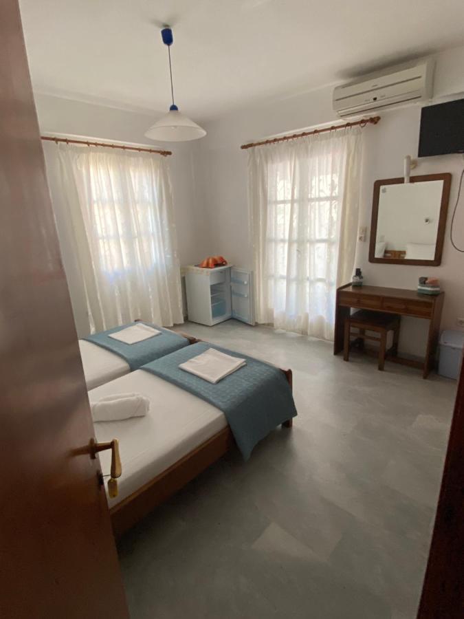Hotel Asiminas Naxos City Esterno foto